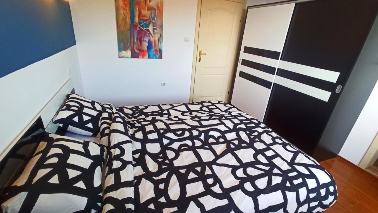 Arode Villa Ovidius - Apartments Μπαλτσίκ Εξωτερικό φωτογραφία