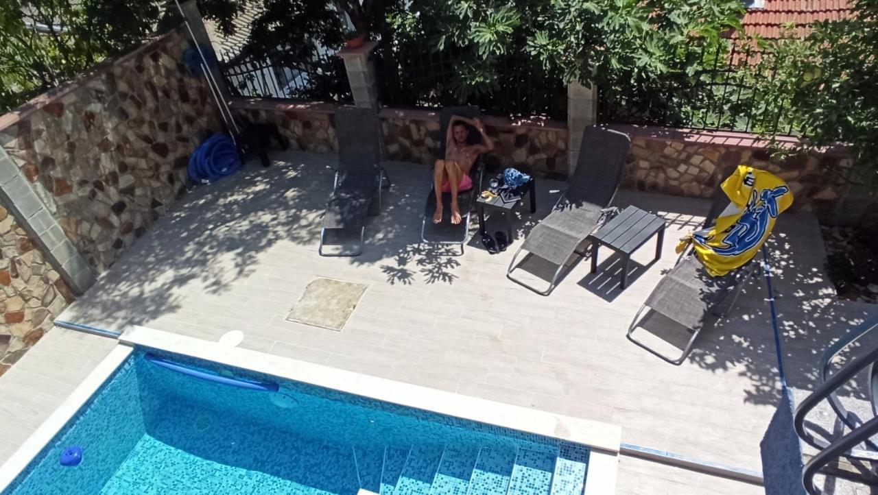 Arode Villa Ovidius - Apartments Μπαλτσίκ Εξωτερικό φωτογραφία