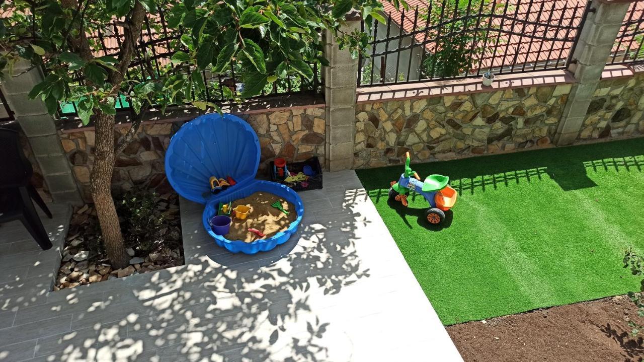 Arode Villa Ovidius - Apartments Μπαλτσίκ Εξωτερικό φωτογραφία
